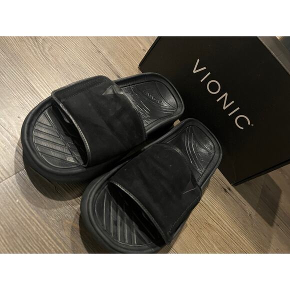 Vionic Sandals- 7 - Picture 1 of 4
